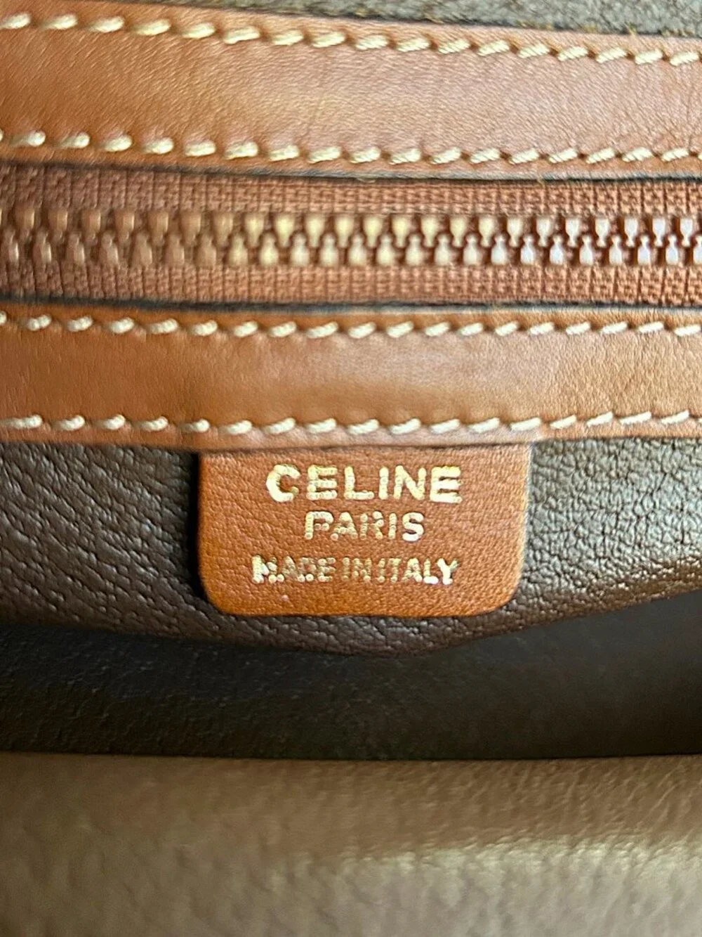 CELINE Smooth Calfskin Doctor Frame Bag British Tan 👜 - Picture 8 of 13